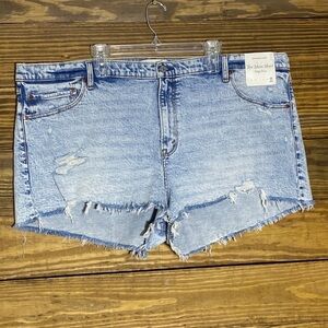 Abercrombie & Fitch The Mom Short